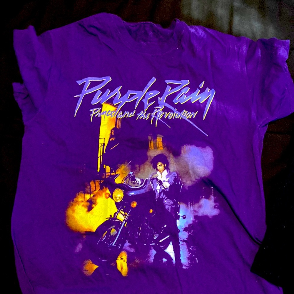 Men t shirt